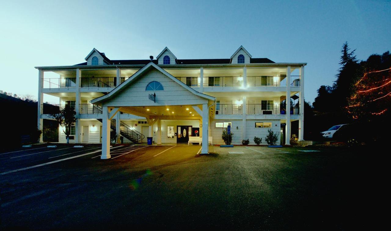 Quality Inn Yosemite Valley Gateway Mariposa Esterno foto