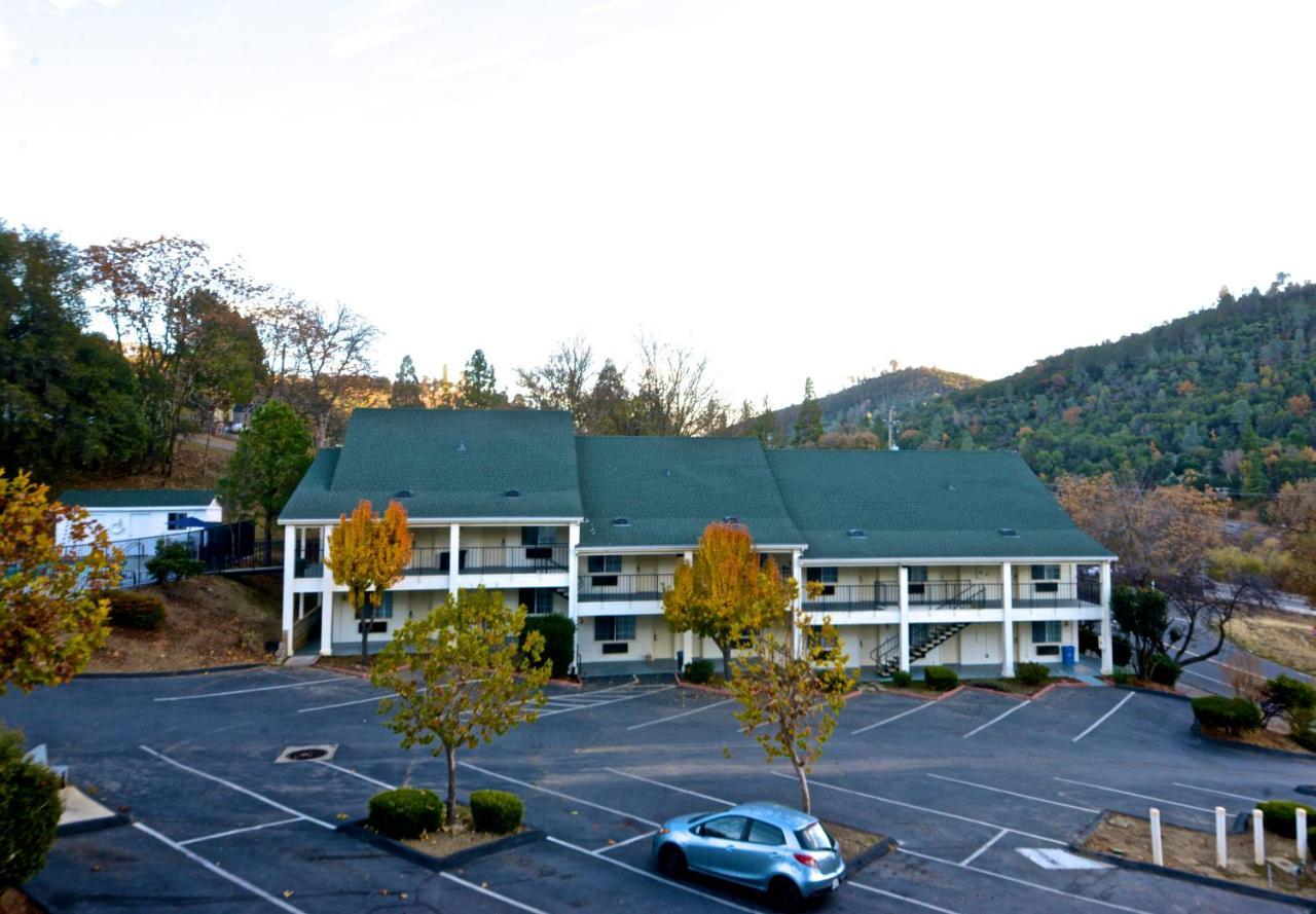 Quality Inn Yosemite Valley Gateway Mariposa Esterno foto