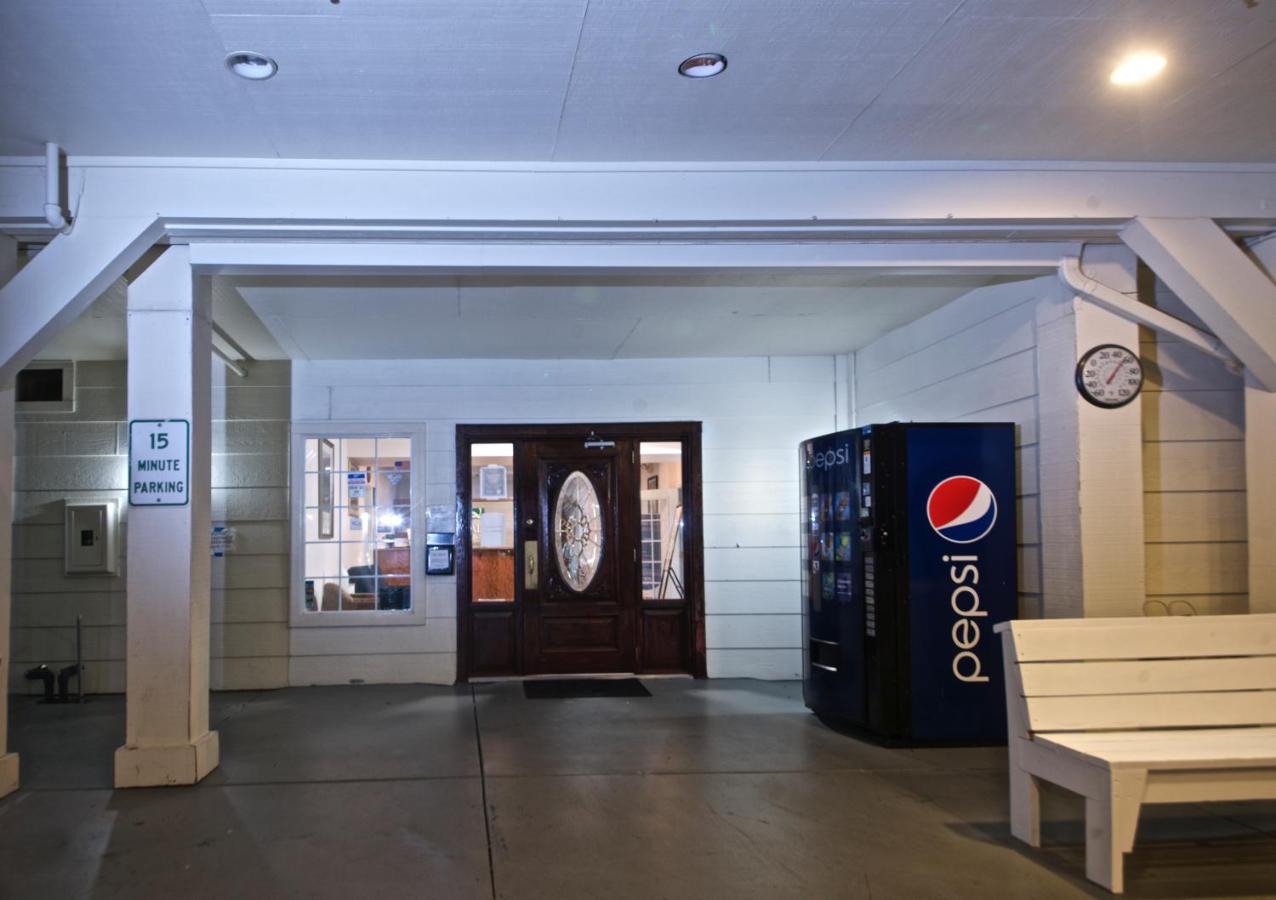Quality Inn Yosemite Valley Gateway Mariposa Esterno foto