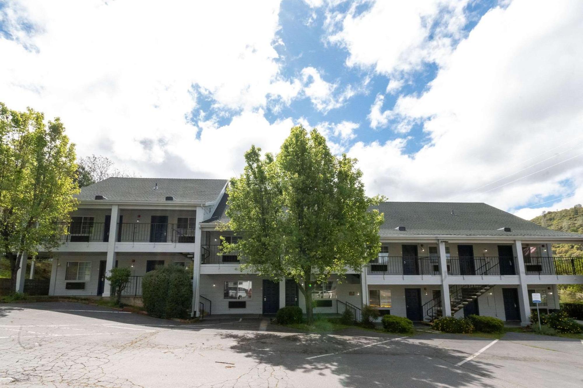 Quality Inn Yosemite Valley Gateway Mariposa Esterno foto
